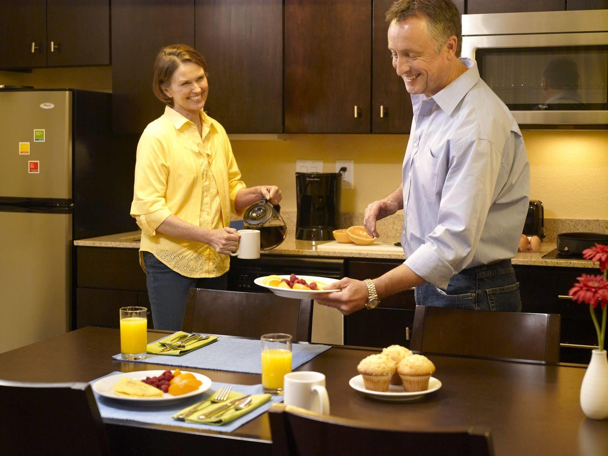 Towneplace Suites By Marriott Charleston Mt. Pleasant Mount Pleasant Bagian luar foto